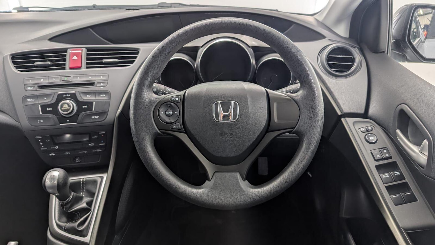 Used Honda Civic 2013 for sale - 77768983: Photo 4