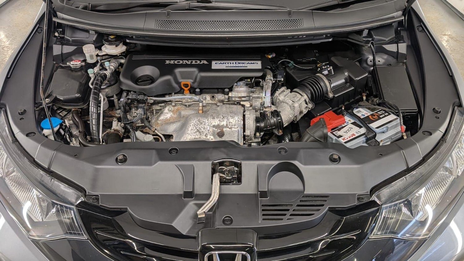 Used Honda Civic 2013 for sale - 77768983: Photo 58