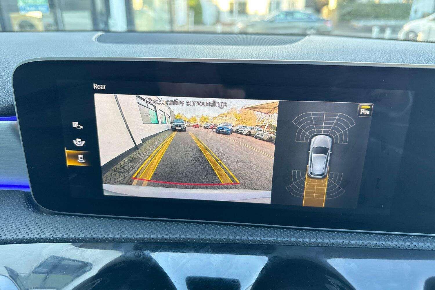 Used Mercedes-Benz A-Class 2020 for sale - 77305997: Photo 4