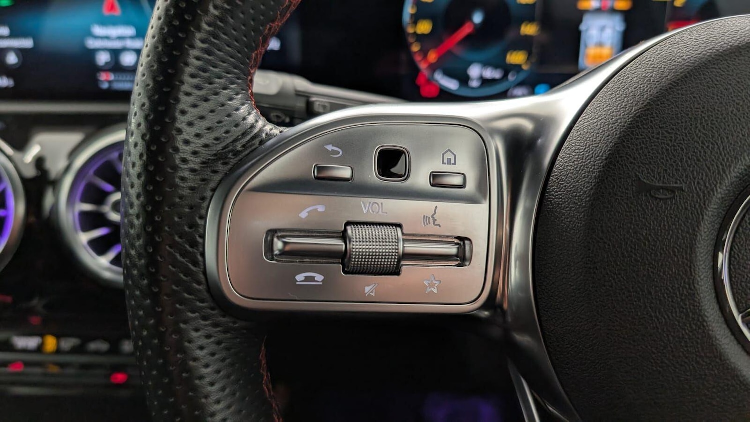 Used Mercedes-Benz A-Class 2020 for sale - 77305997: Photo 62