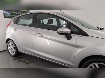 Used Ford Fiesta 2017 for sale - 76561245: Photo