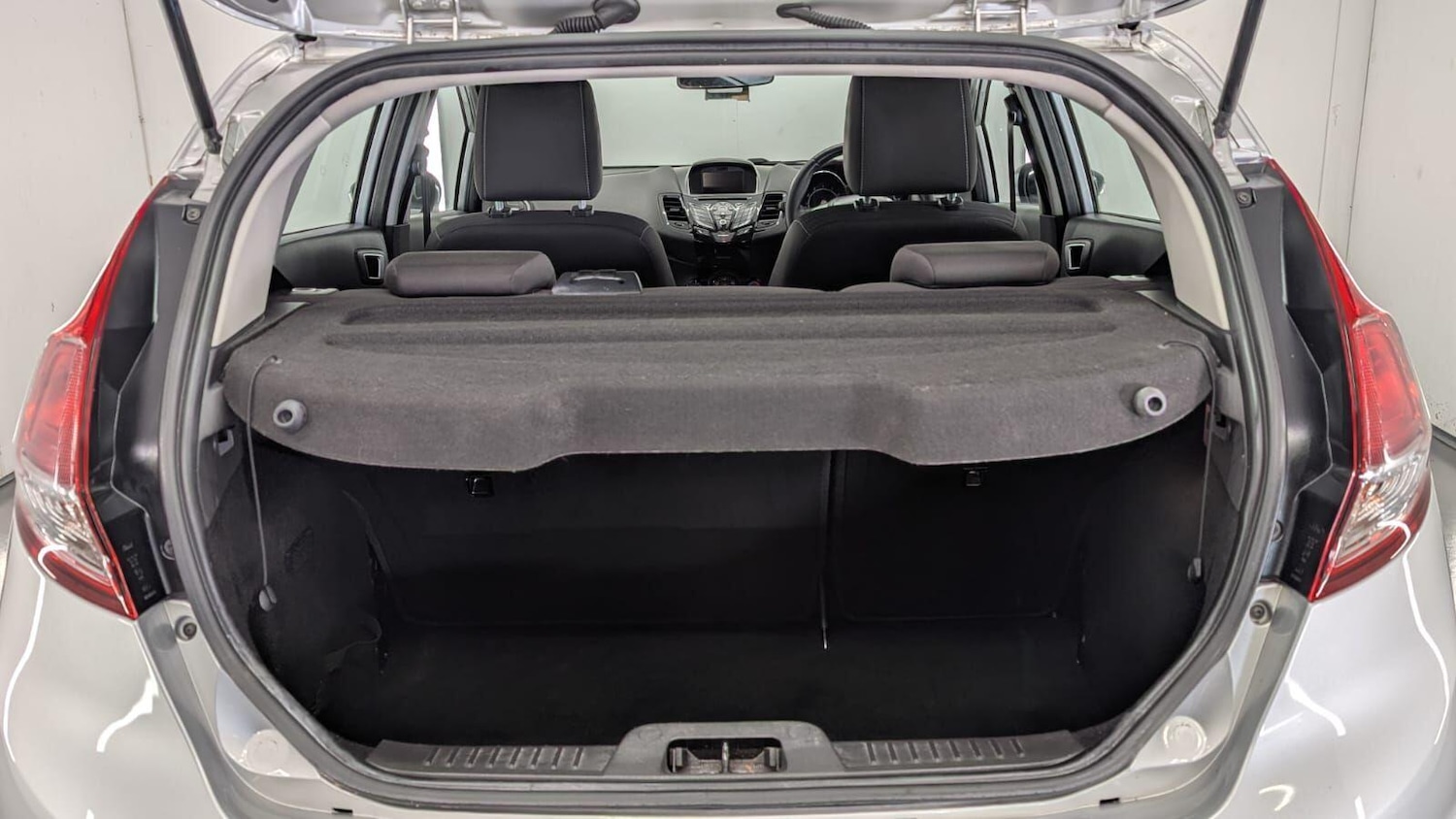 Used Ford Fiesta 2017 for sale - 76561245: Photo 40