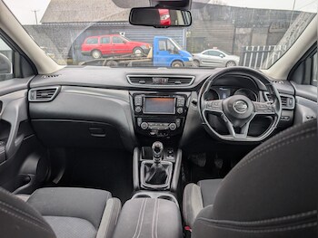 Used Nissan Qashqai 2018 for sale - 77784542: Photo