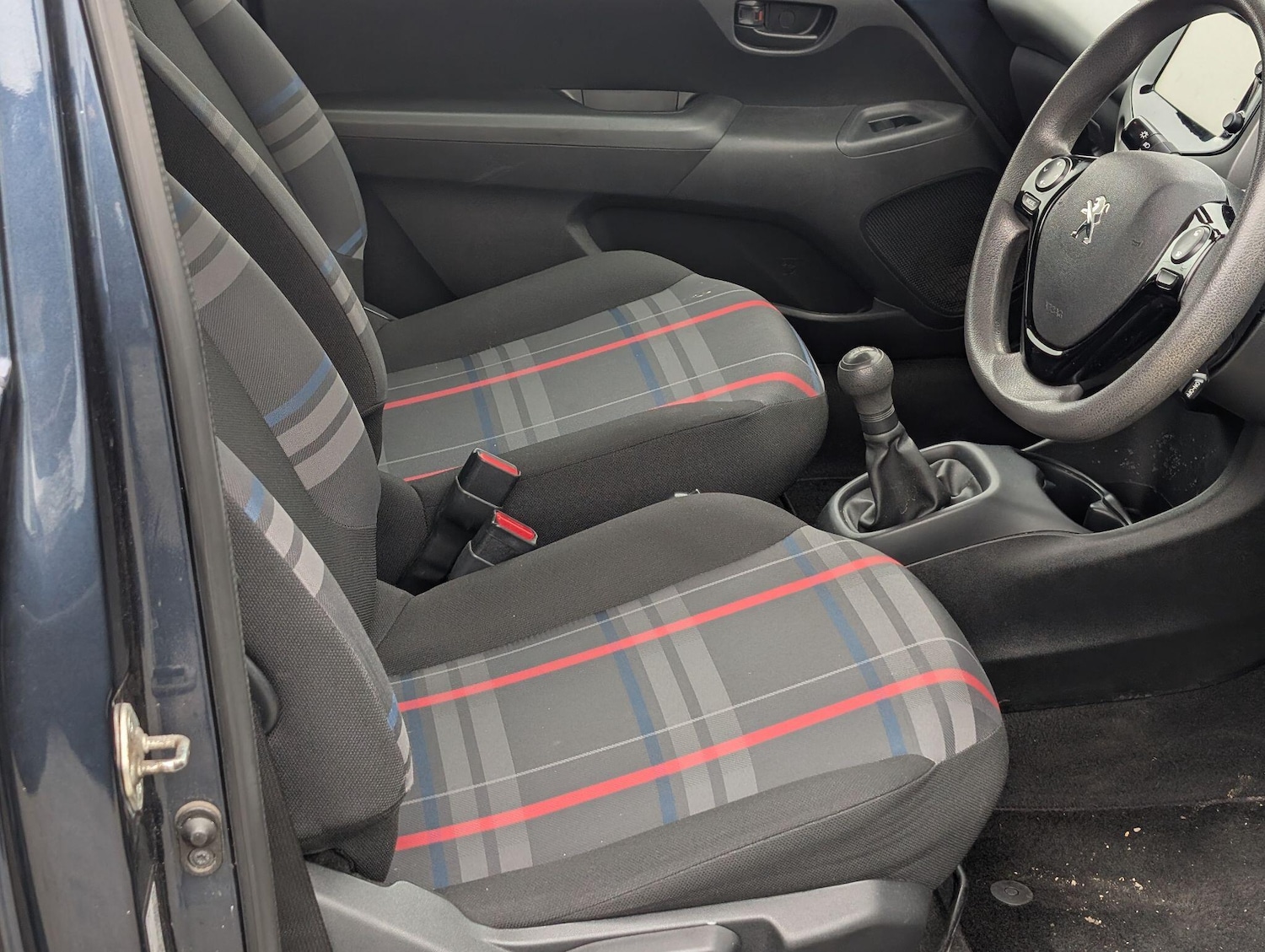 Used Peugeot 108 2016 for sale - 77784540: Photo 19