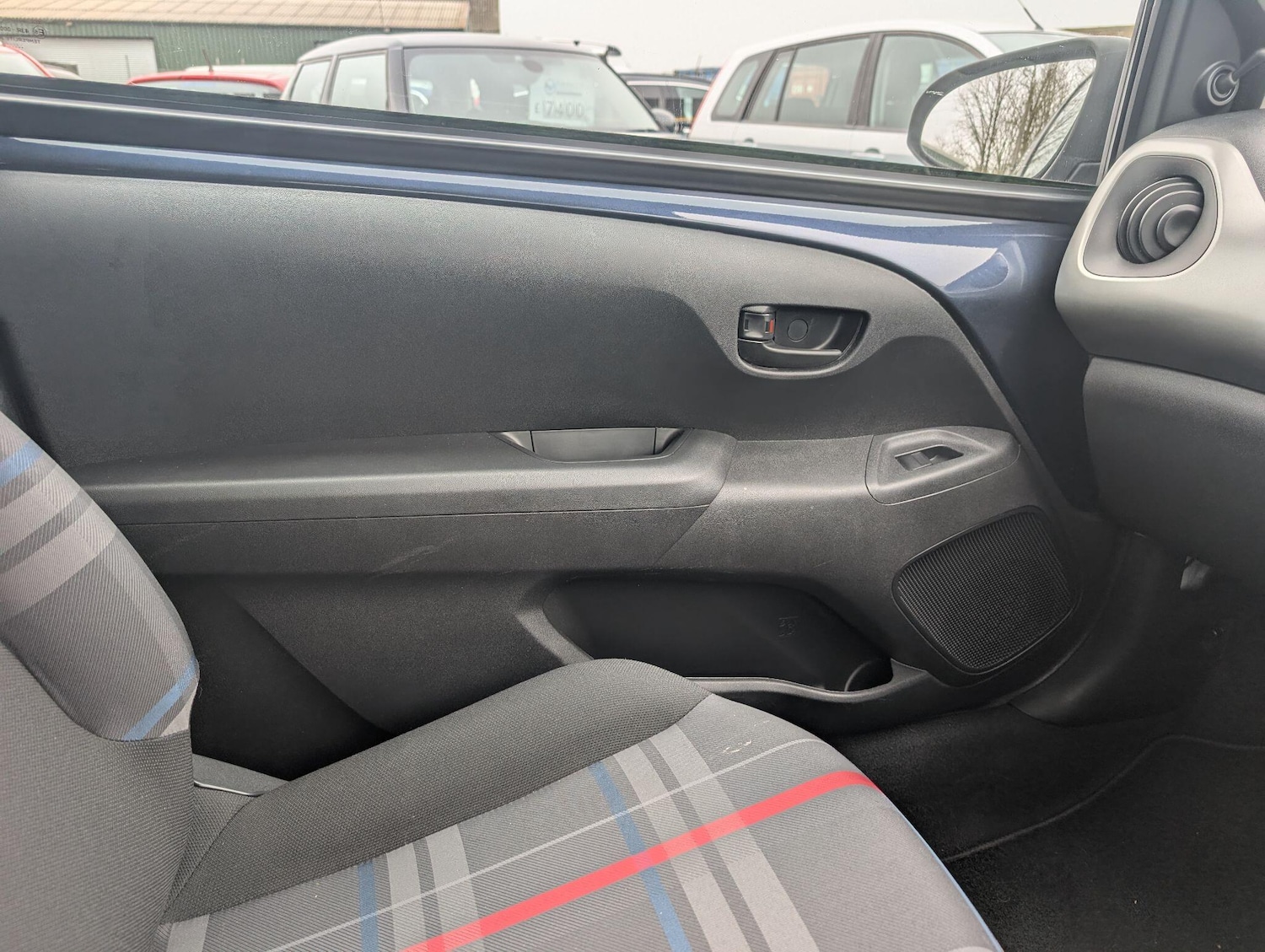 Used Peugeot 108 2016 for sale - 77784540: Photo 21