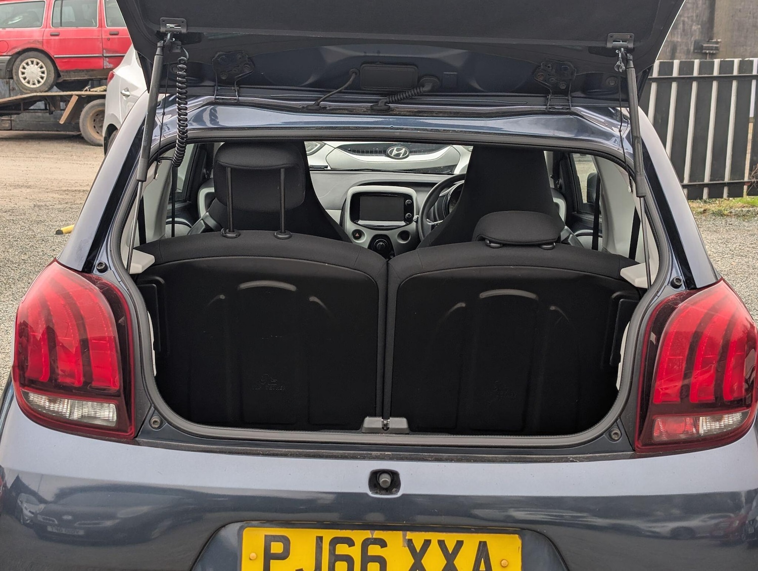 Used Peugeot 108 2016 for sale - 77784540: Photo 8