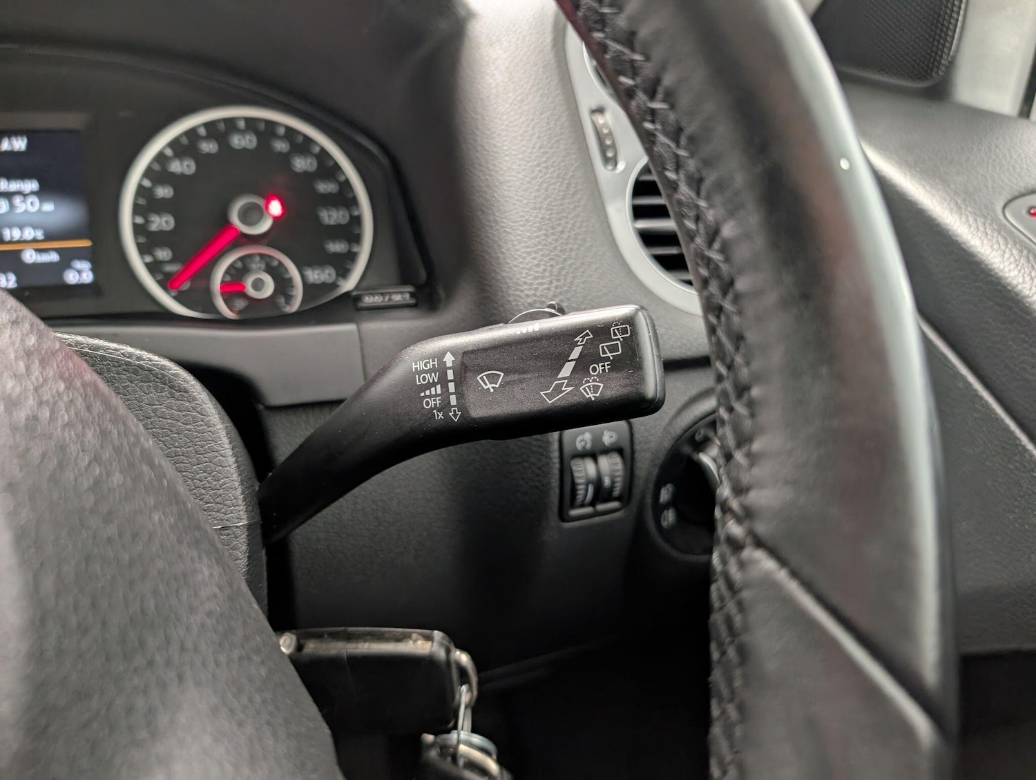 Used Volkswagen Tiguan 2014 for sale - 76084256: Photo 35