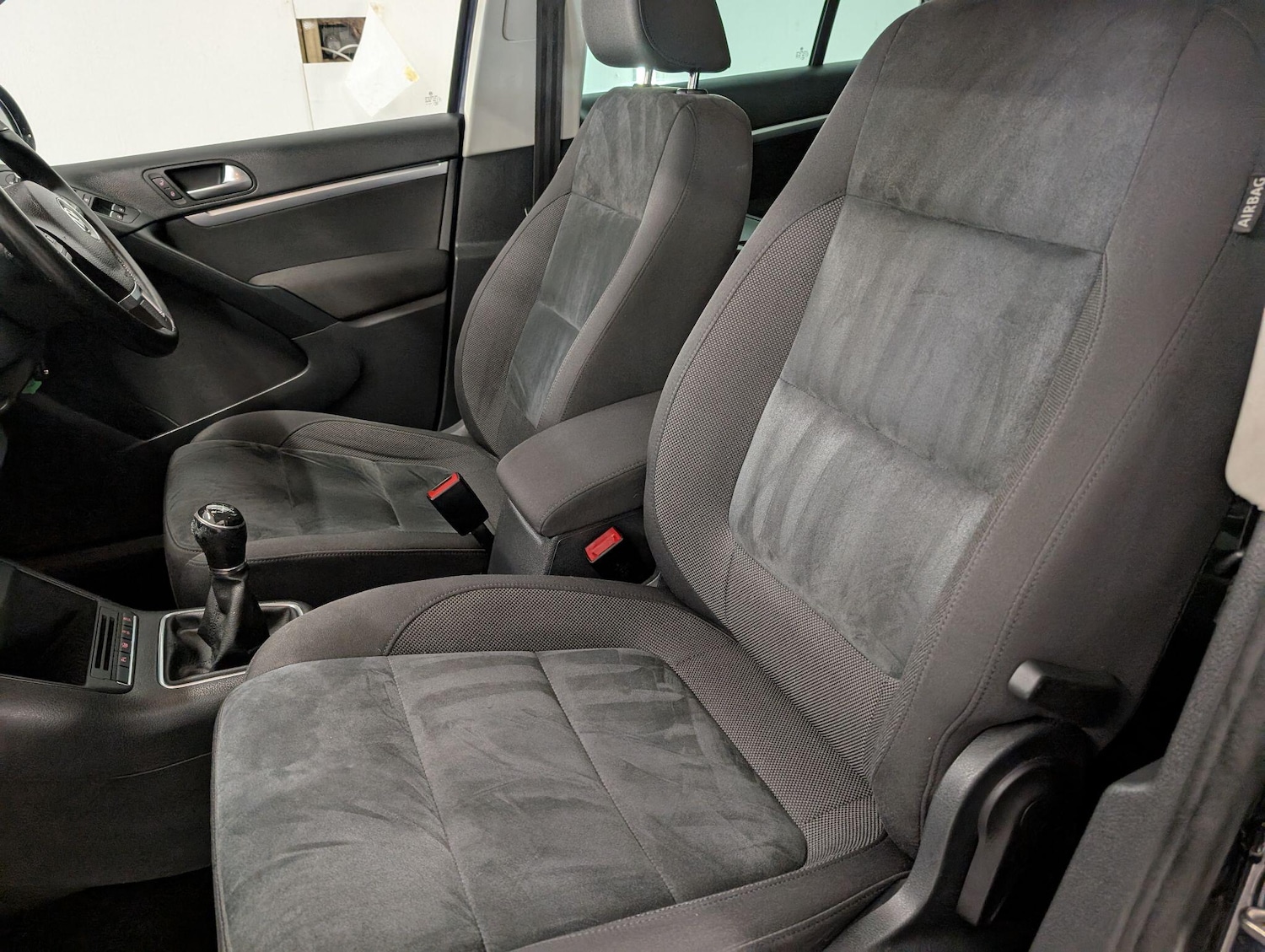 Used Volkswagen Tiguan 2014 for sale - 76084256: Photo 50