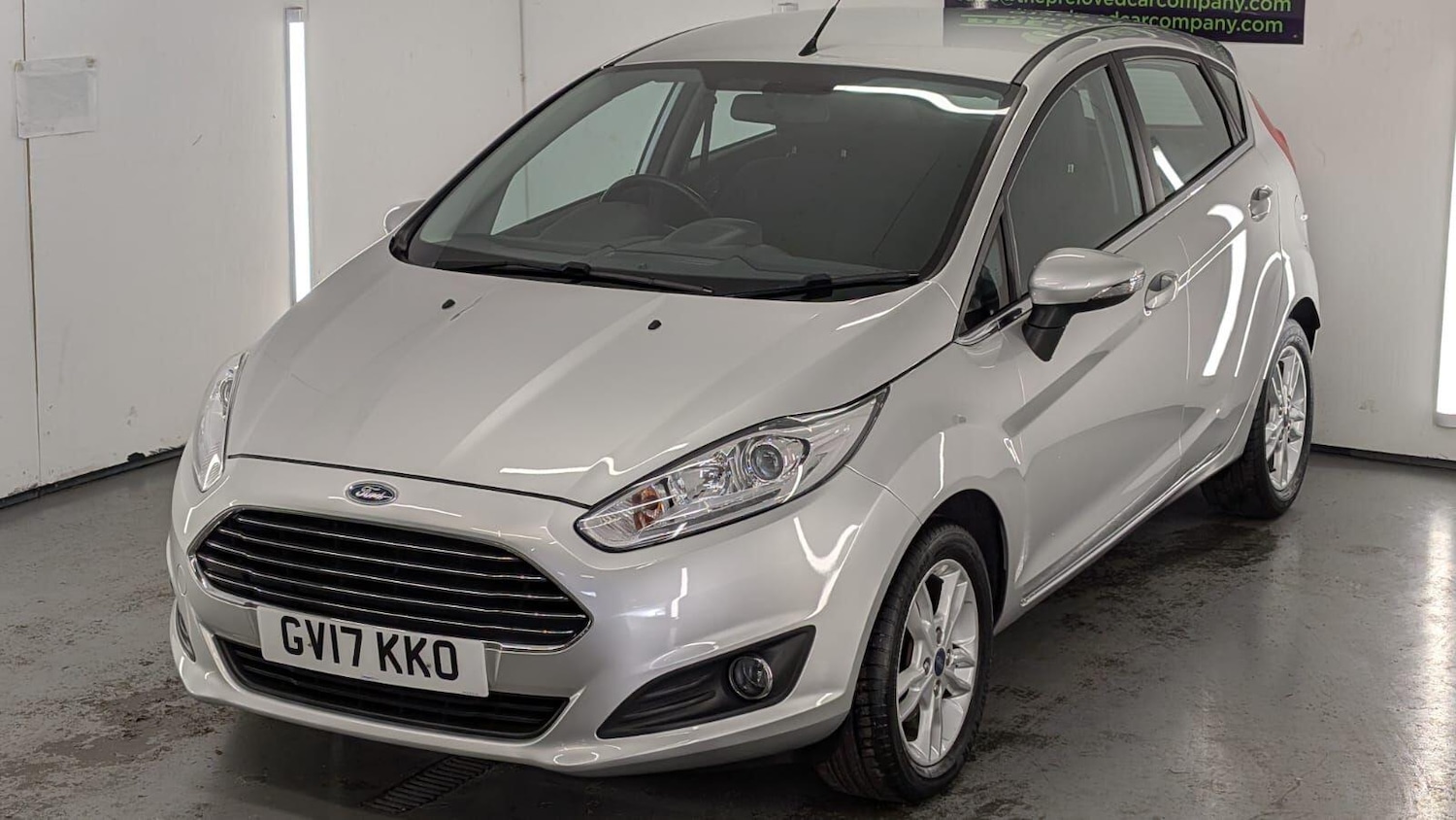 Used Ford Fiesta 2017 for sale - 77395810: Photo 2