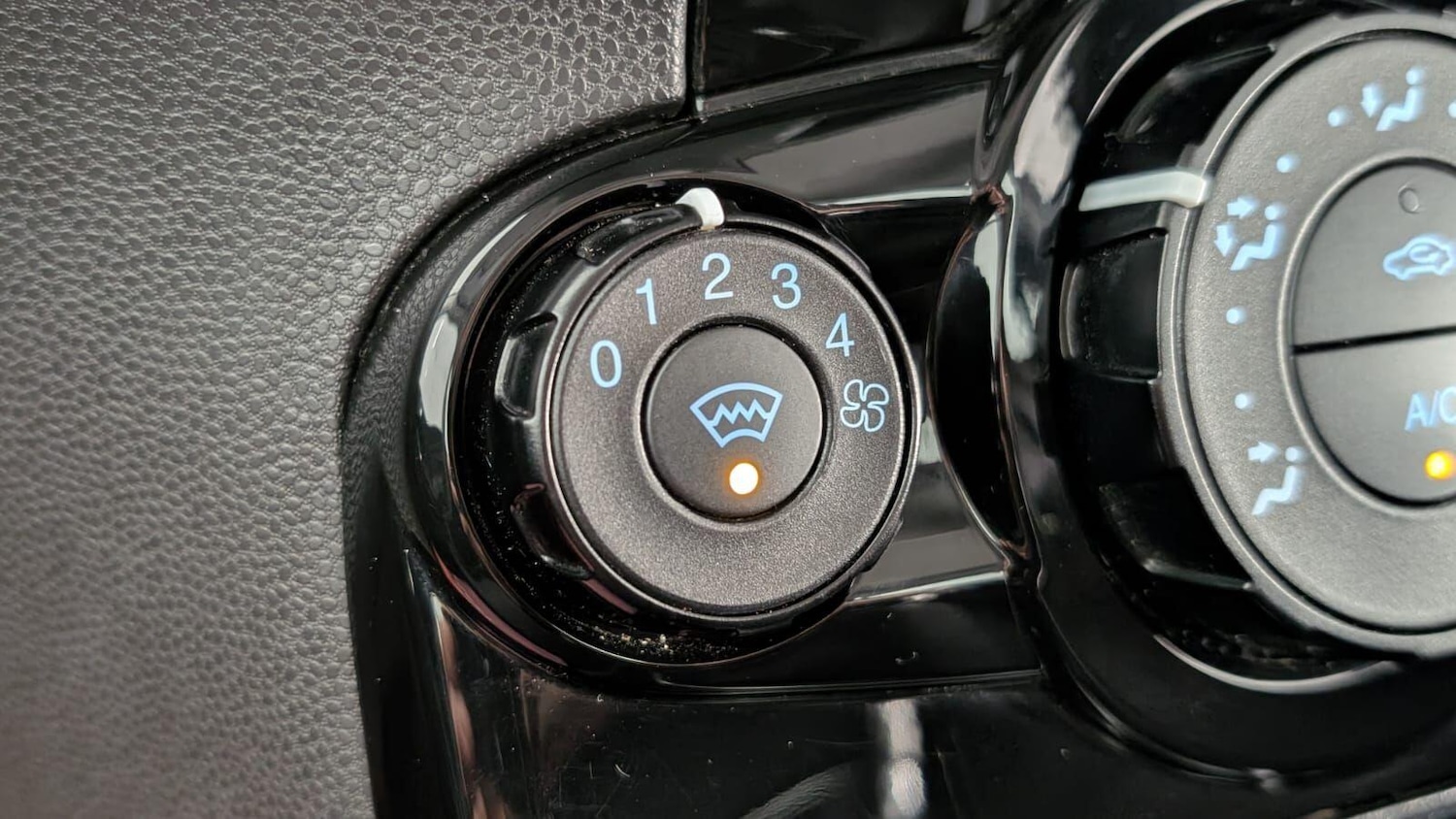 Used Ford Fiesta 2017 for sale - 77395810: Photo 57