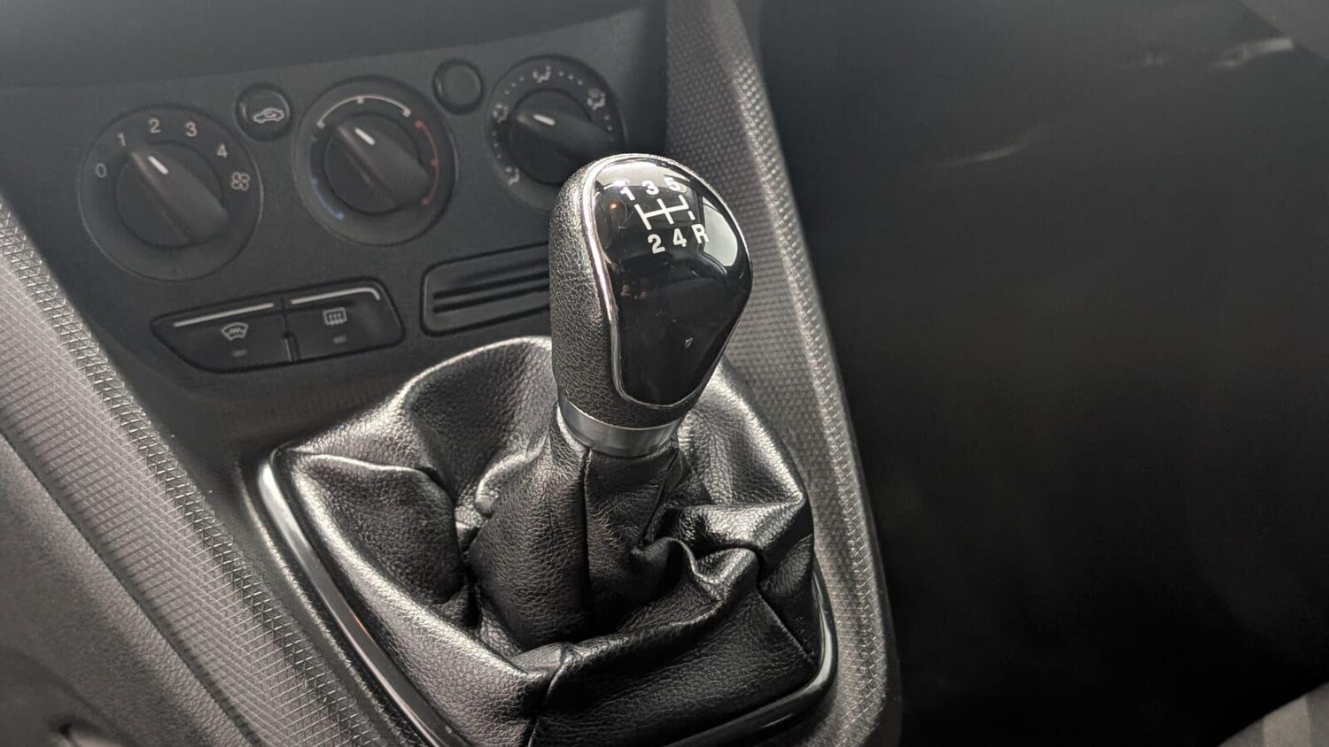 Used Ford Transit Connect 2018 for sale - 77783351: Photo 40