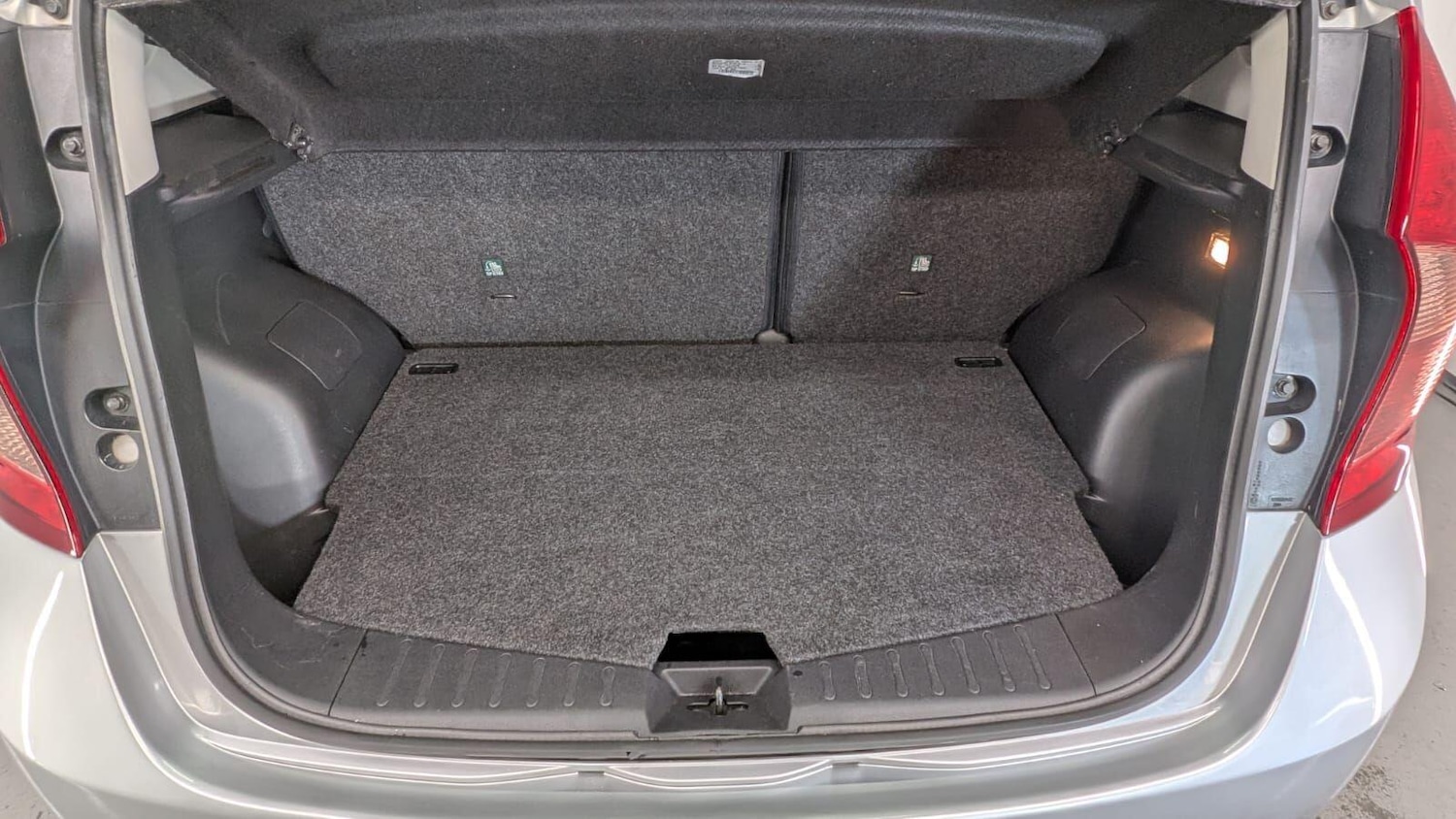 Used Nissan Note 2017 for sale - 77396433: Photo 59