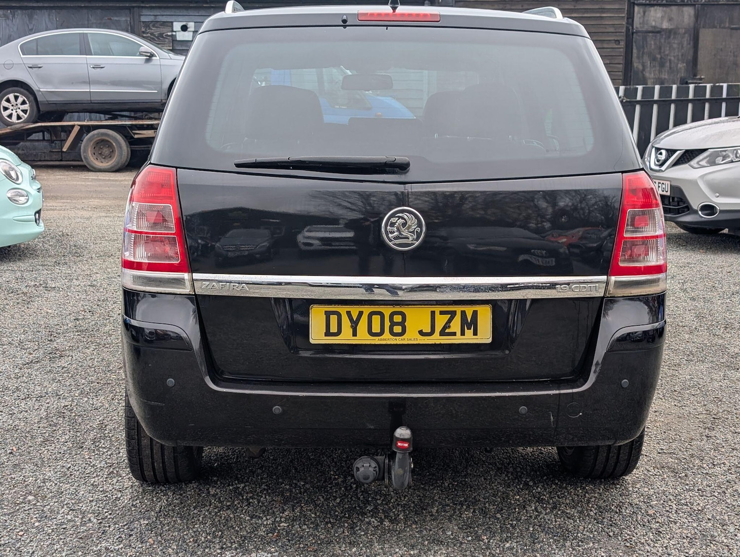 Used Vauxhall Zafira 2008 for sale - 77057311: Photo 2