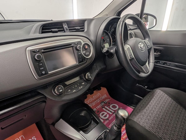 Used Toyota Yaris 2014 for sale - 76167566: Photo 31