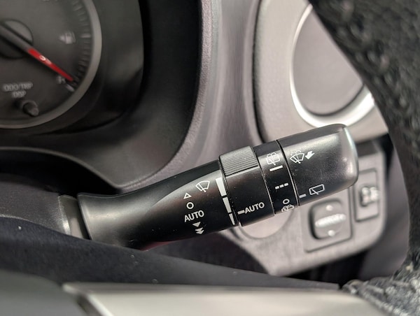 Used Toyota Yaris 2014 for sale - 76167566: Photo 48