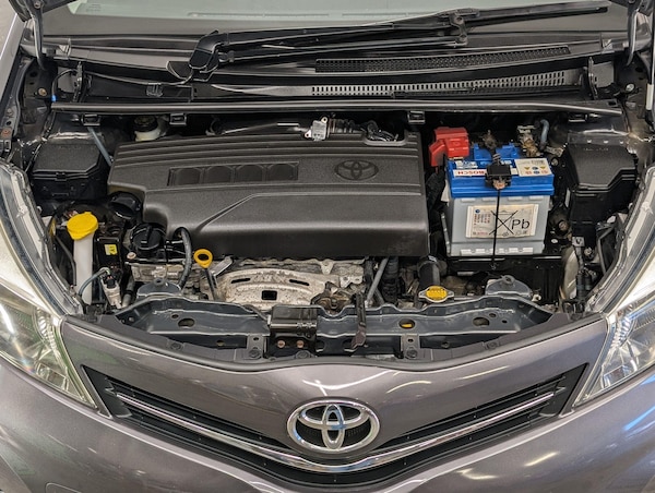 Used Toyota Yaris 2014 for sale - 76167566: Photo 55