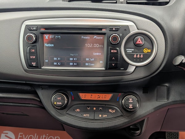Used Toyota Yaris 2014 for sale - 76167566: Photo 60
