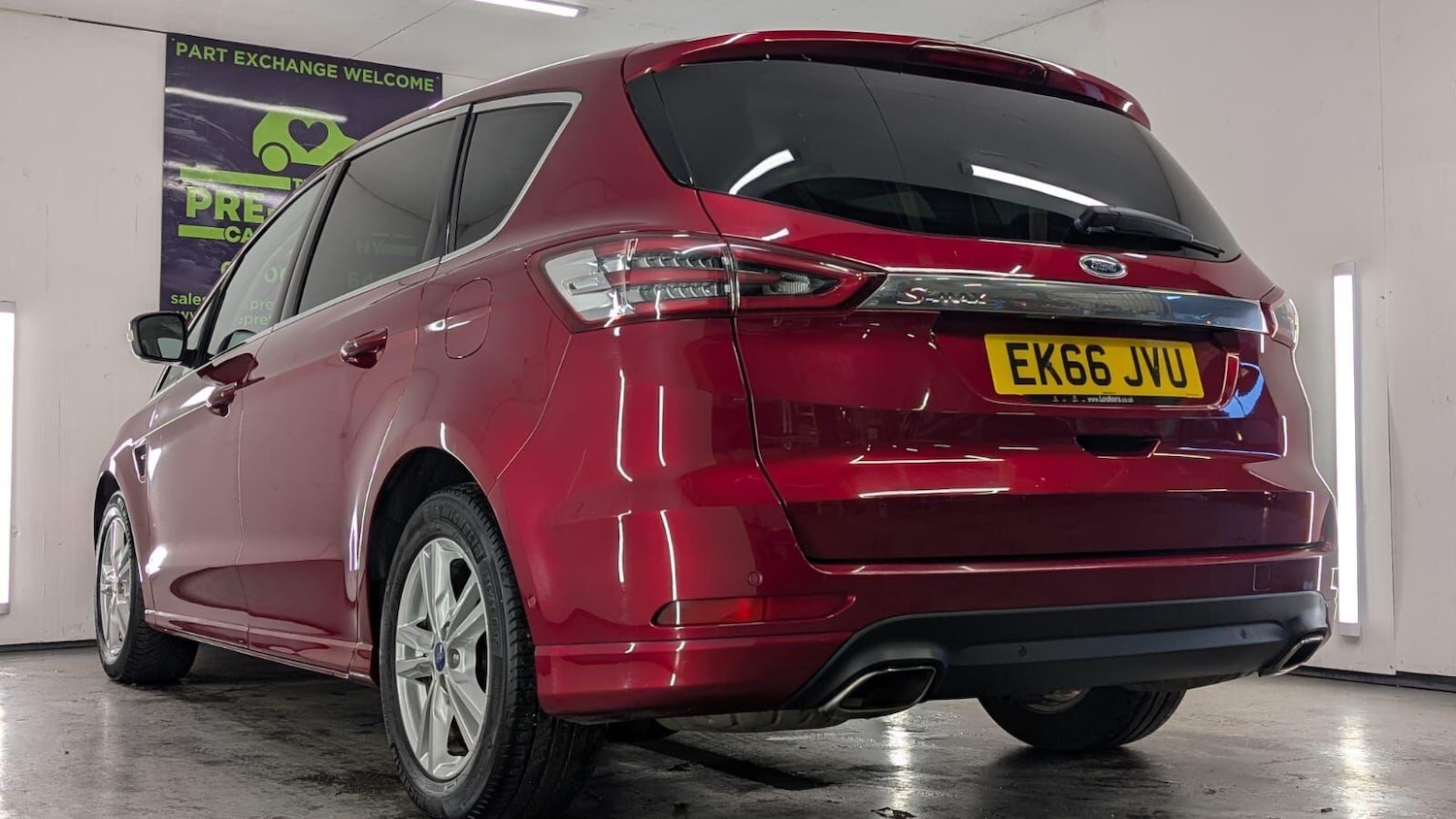 Used Ford S-Max 2016 for sale - 76619895: Photo 16