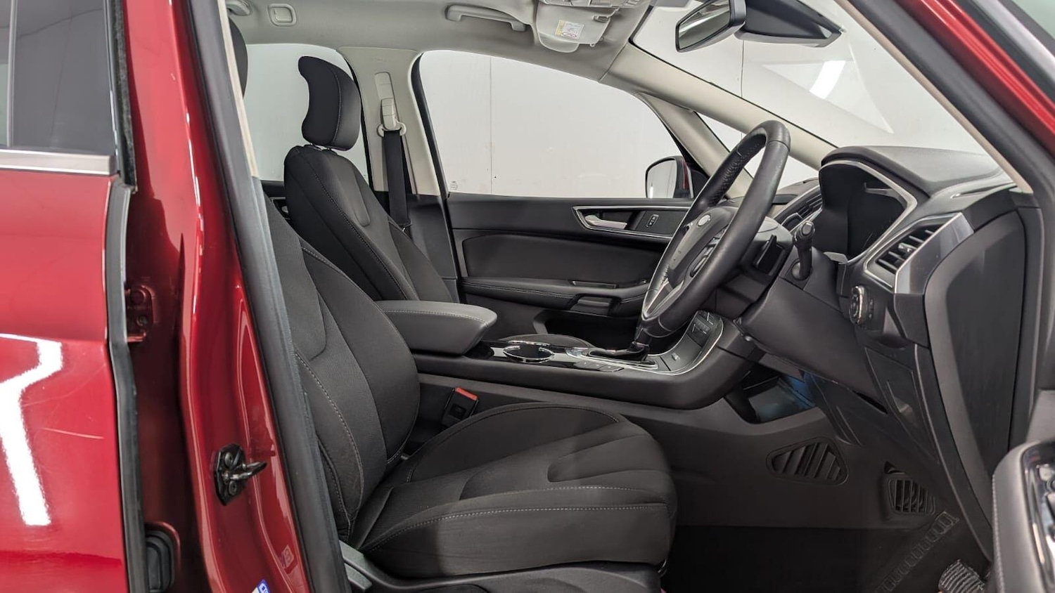 Used Ford S-Max 2016 for sale - 76619895: Photo 28