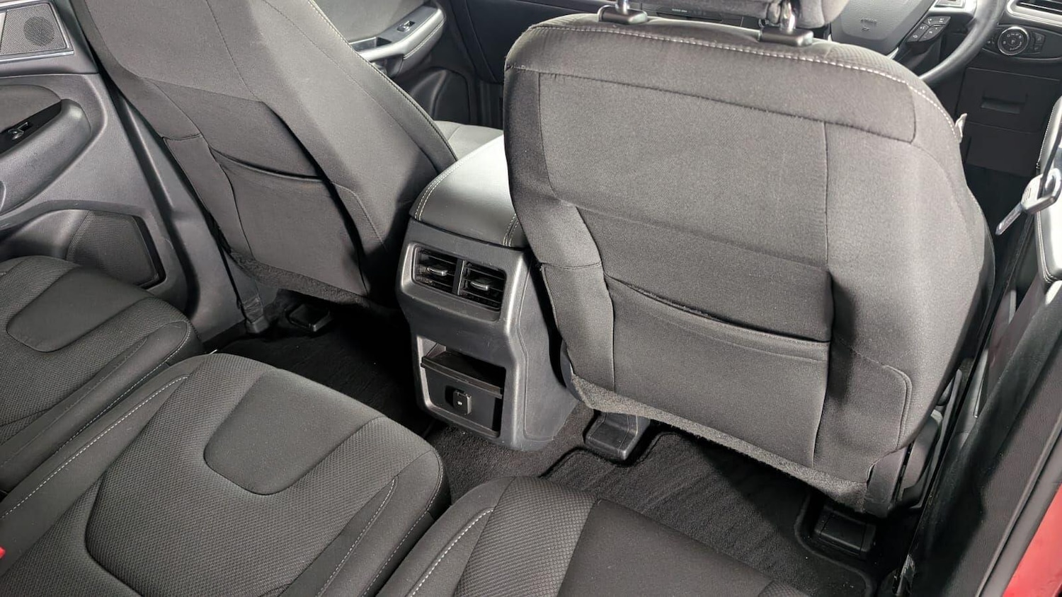 Used Ford S-Max 2016 for sale - 76619895: Photo 29