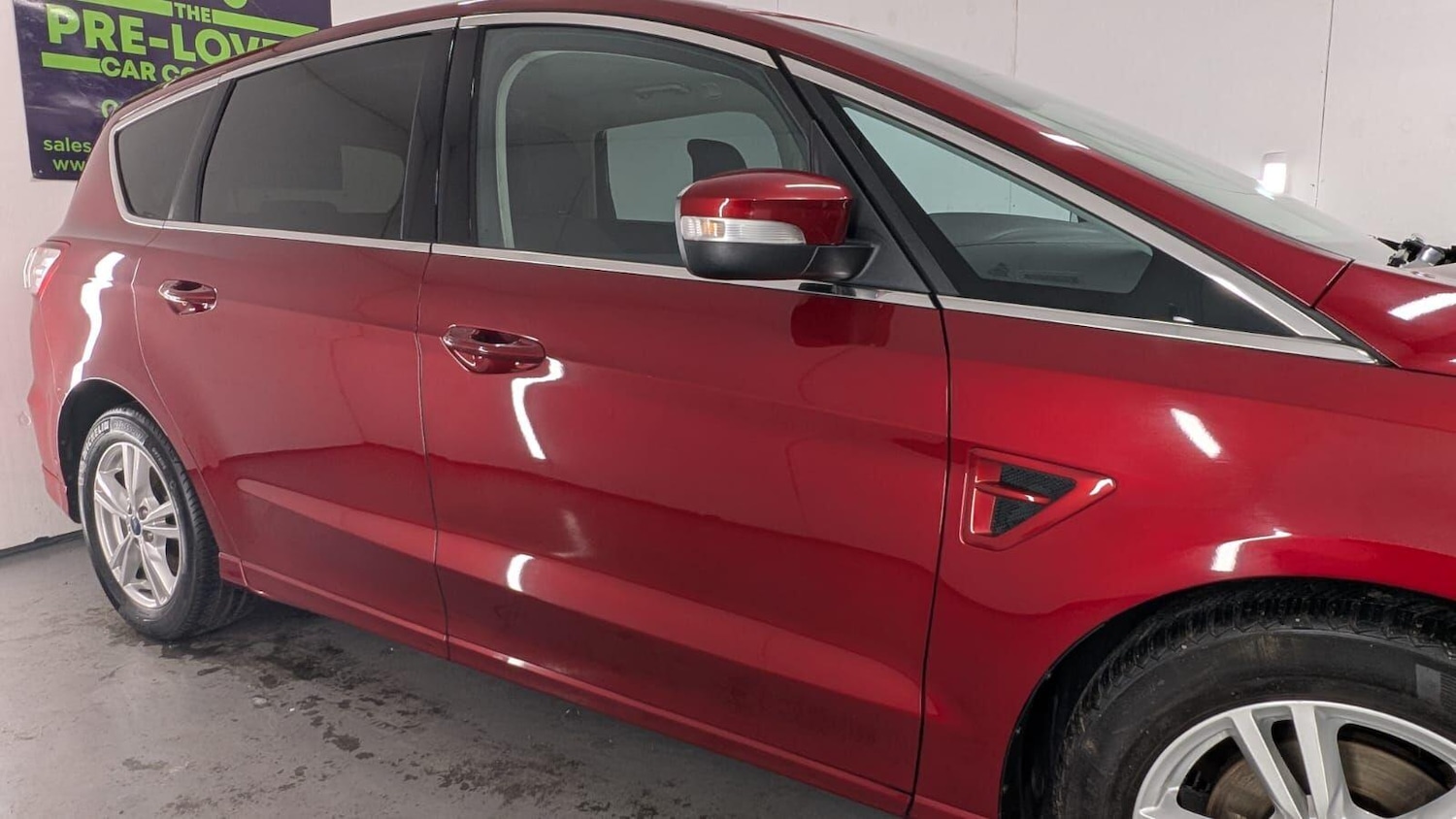 Used Ford S-Max 2016 for sale - 76619895: Photo 5