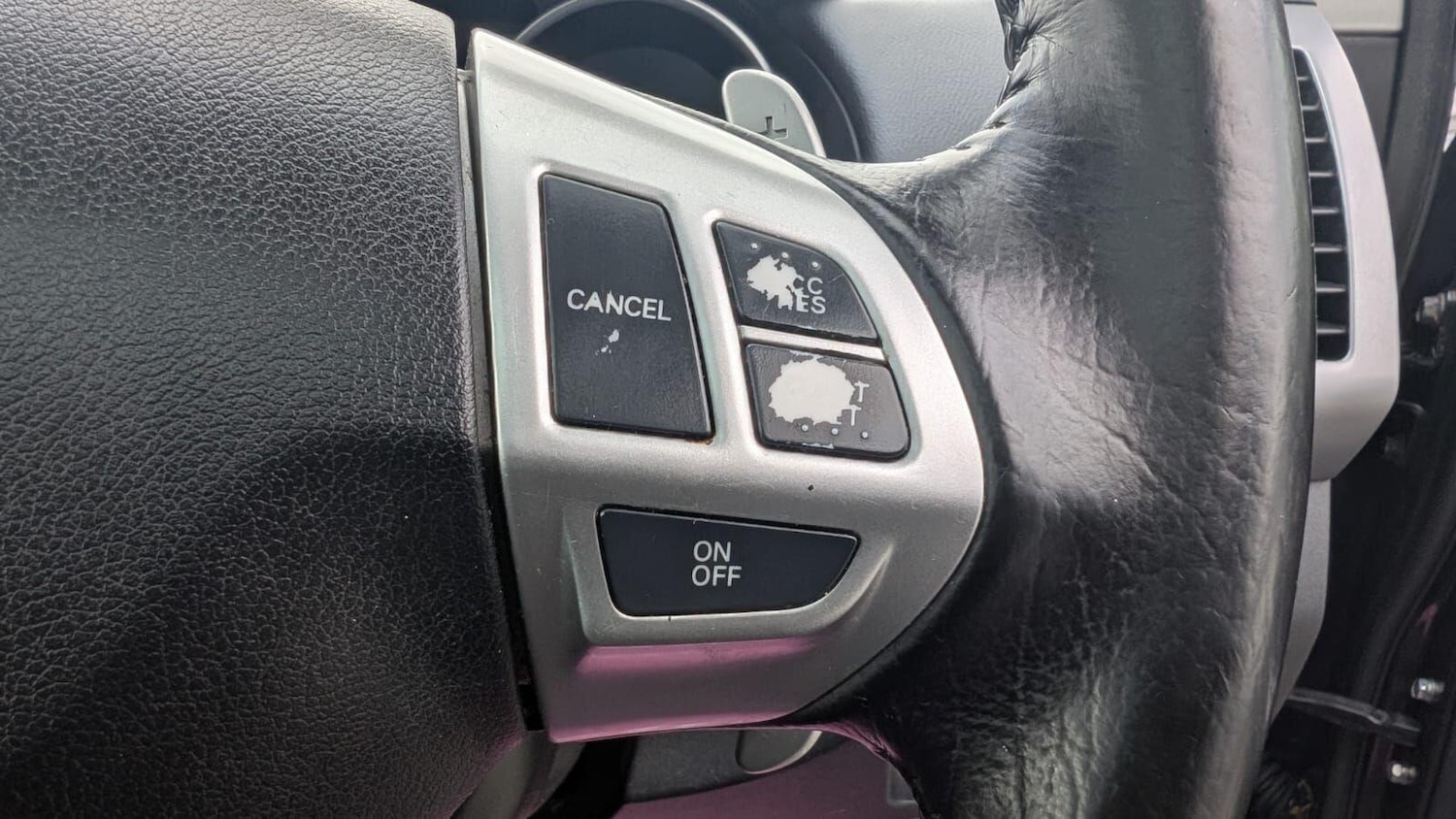 Used Mitsubishi Outlander 2012 for sale - 76295439: Photo 44