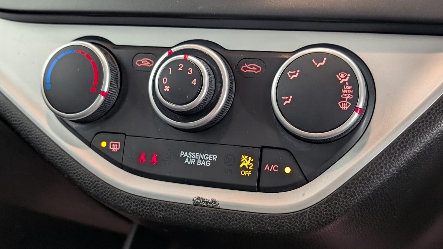 Used Kia Picanto 2014 for sale - 76457345: Photo 52