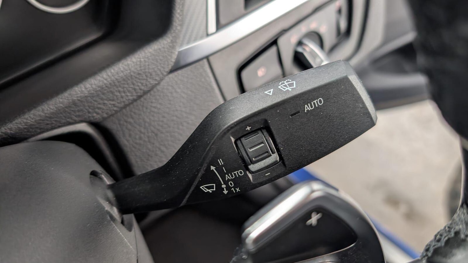 Used BMW 3 Series 2018 for sale - 77387598: Photo 44