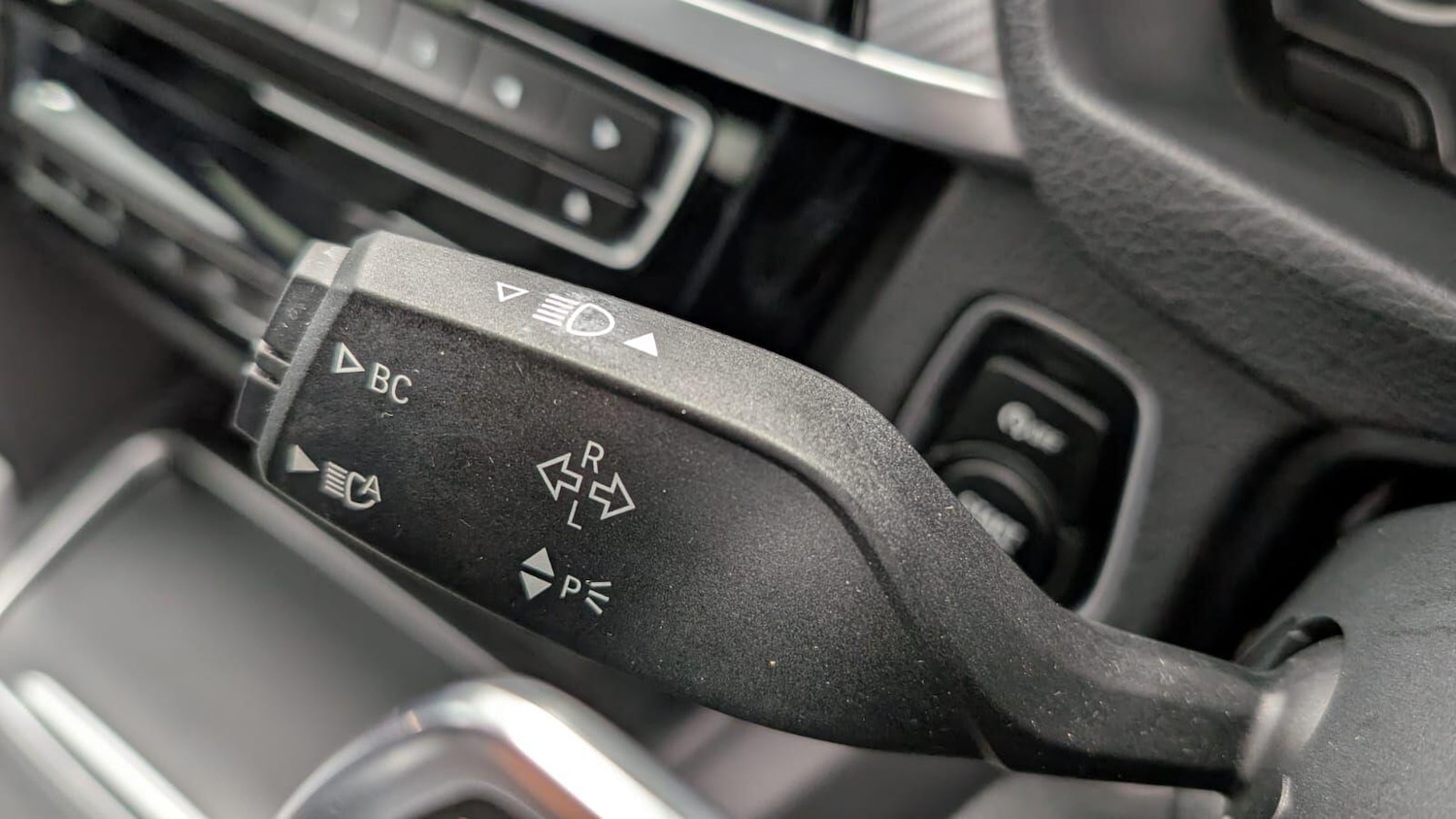 Used BMW 3 Series 2018 for sale - 77387598: Photo 46