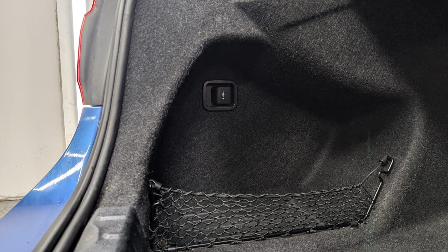 Used BMW 3 Series 2018 for sale - 77387598: Photo 51