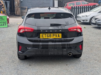 Used Ford Focus 2018 for sale - 78759832: Photo