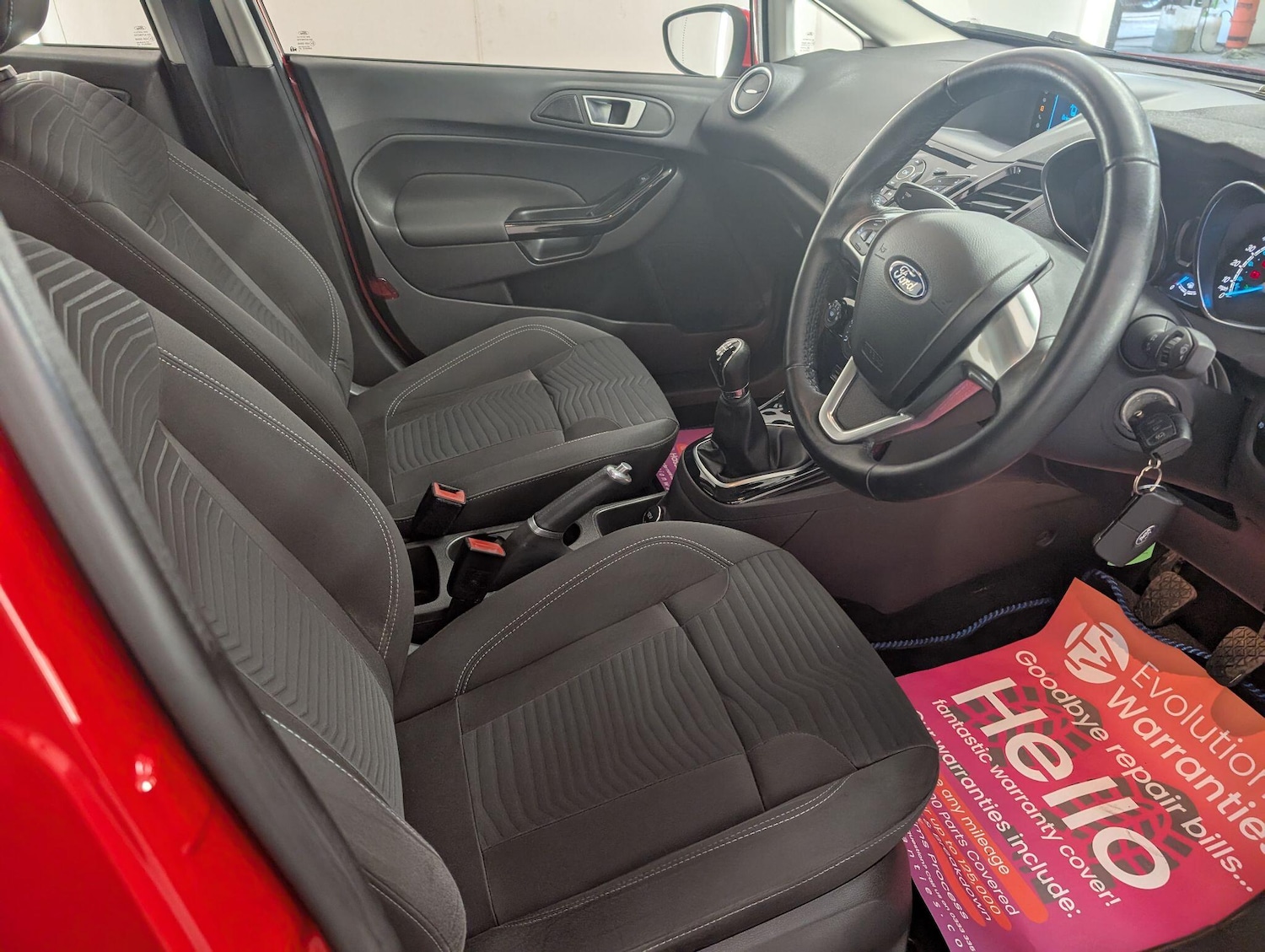 Used Ford Fiesta 2015 for sale - 76085525: Photo 2