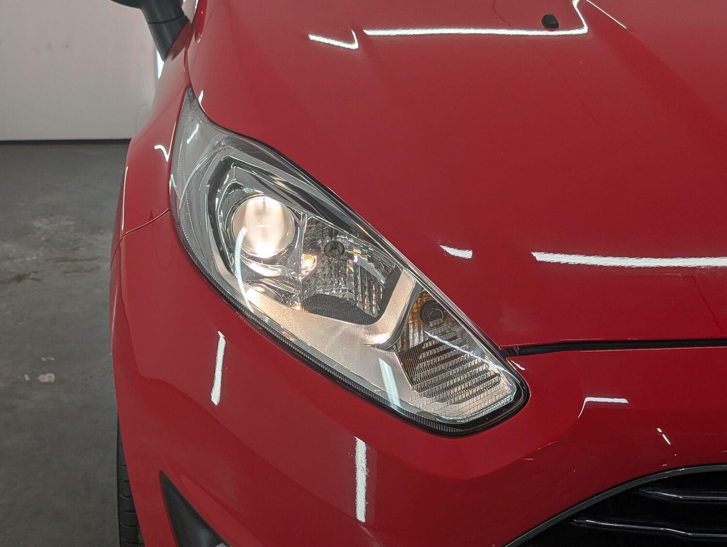Used Ford Fiesta 2015 for sale - 76085525: Photo 23