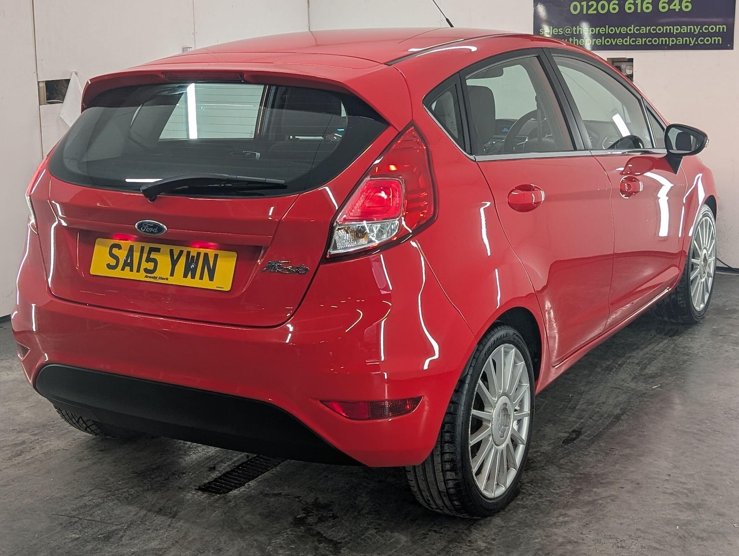 Used Ford Fiesta 2015 for sale - 76085525: Photo 6