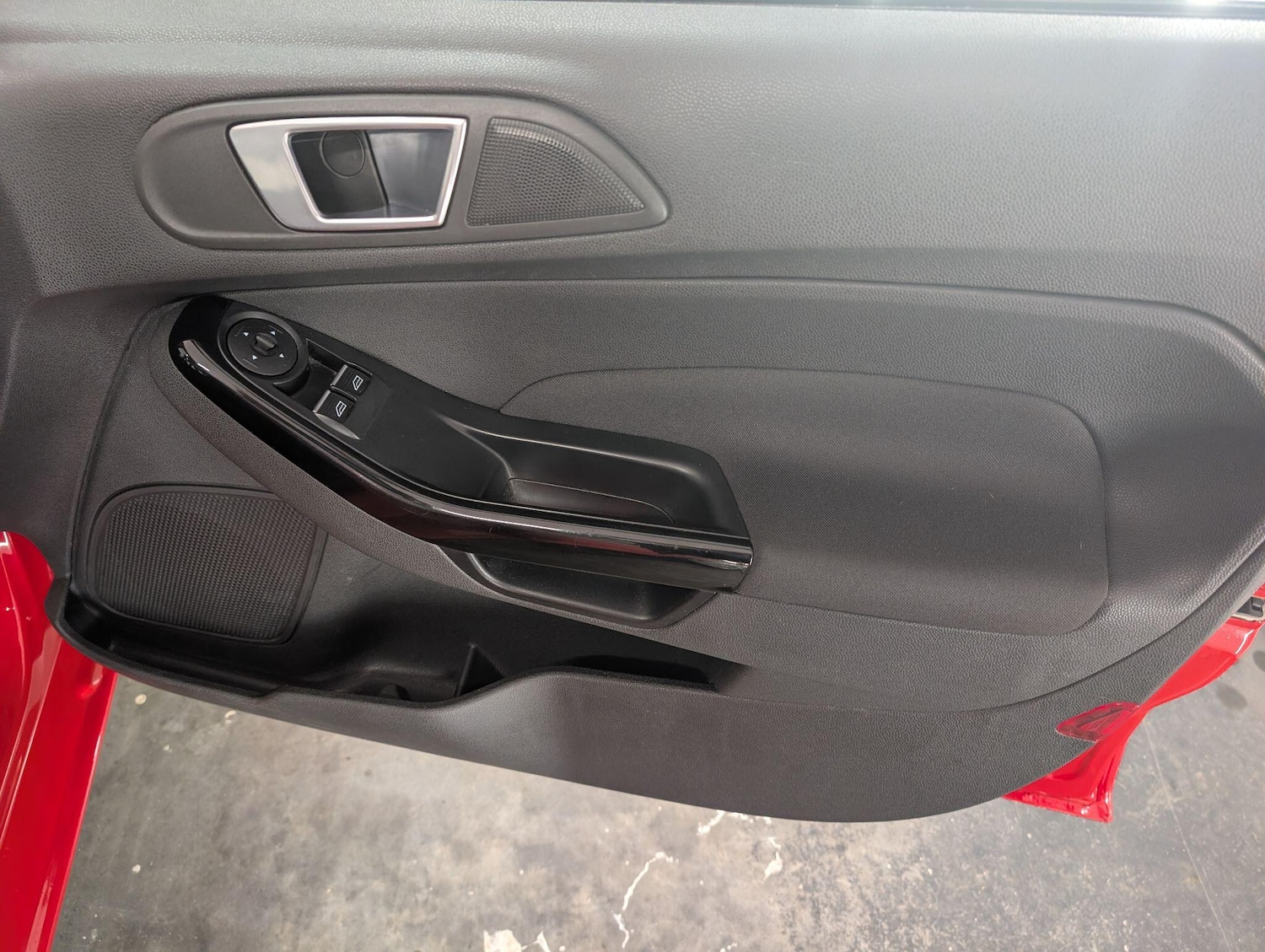 Used Ford Fiesta 2015 for sale - 76085525: Photo 61