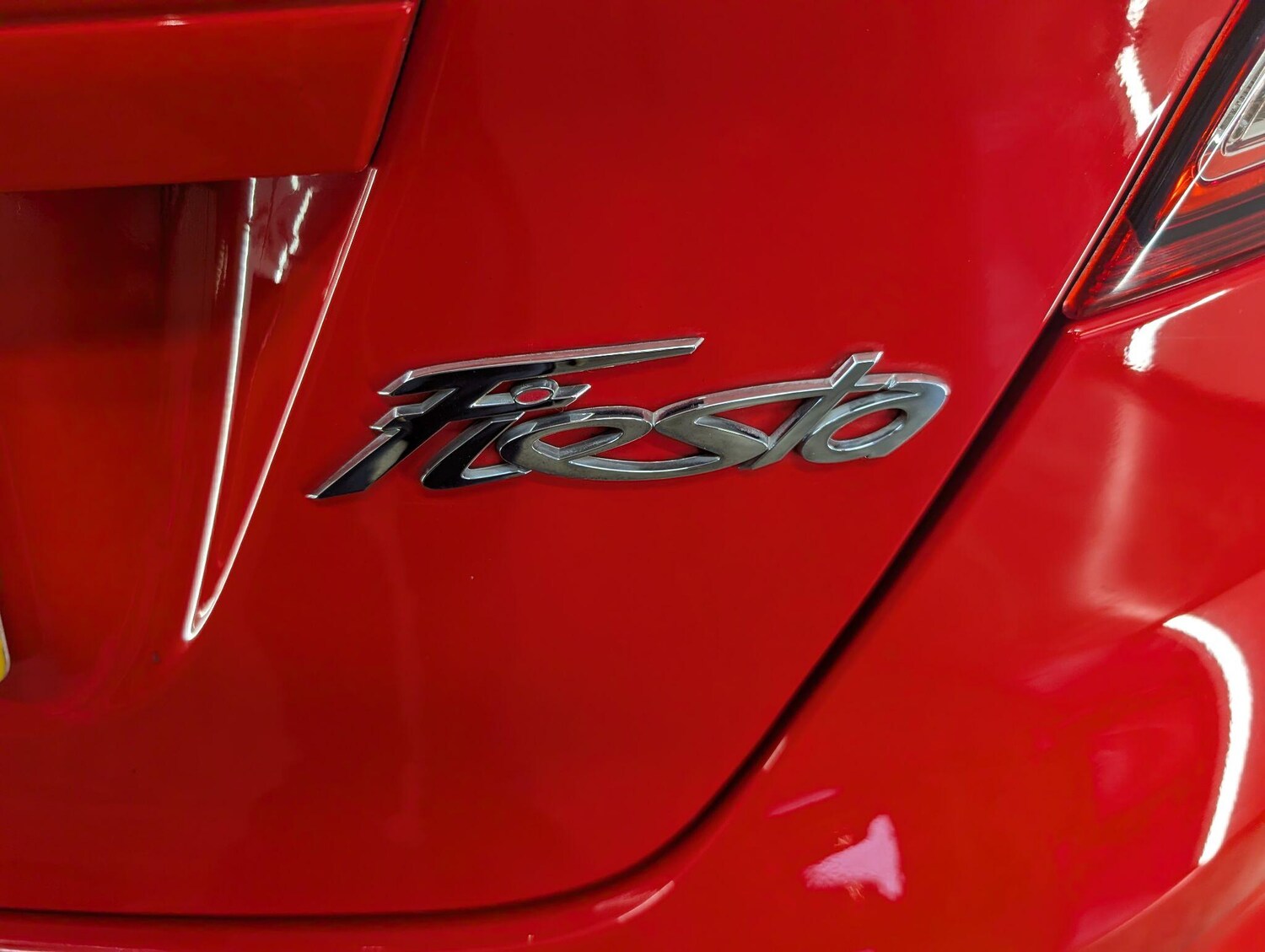 Used Ford Fiesta 2015 for sale - 76085525: Photo 65