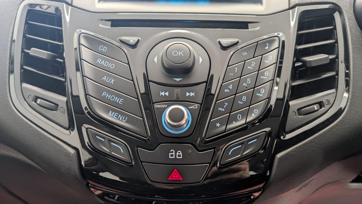 Used Ford Fiesta 2013 for sale - 76729064: Photo 21