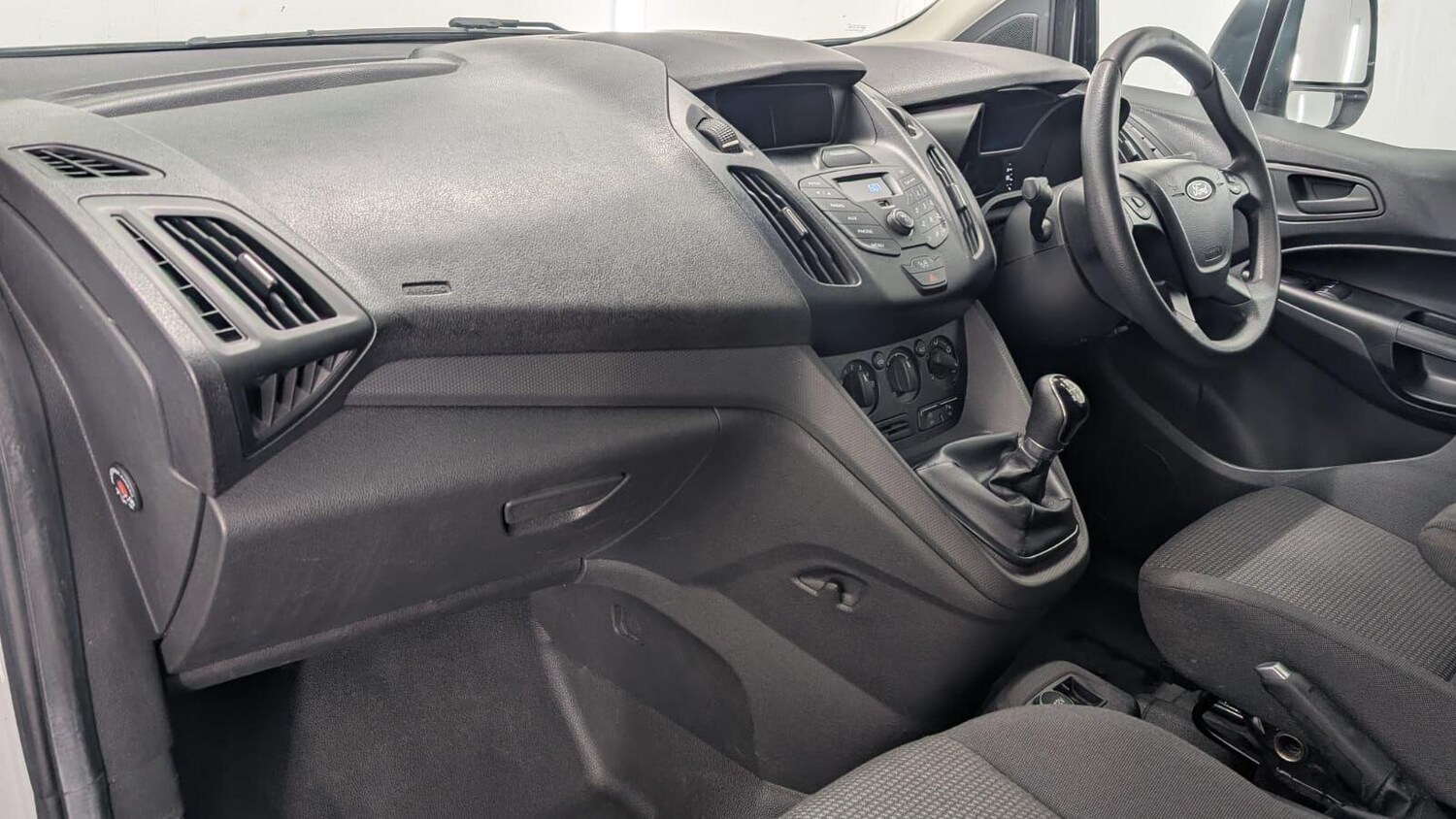 Used Ford Transit Connect 2017 for sale - 77853437: Photo 43