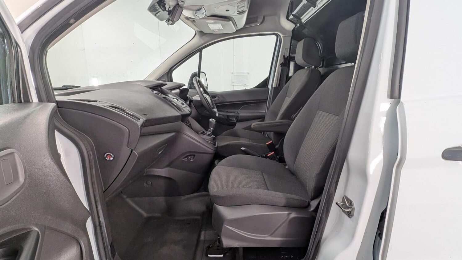 Used Ford Transit Connect 2017 for sale - 77853437: Photo 45