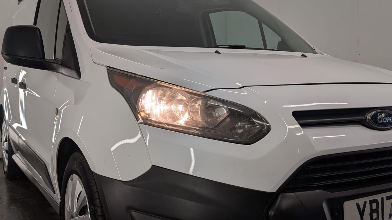 Used Ford Transit Connect 2017 for sale - 77853437: Photo 70