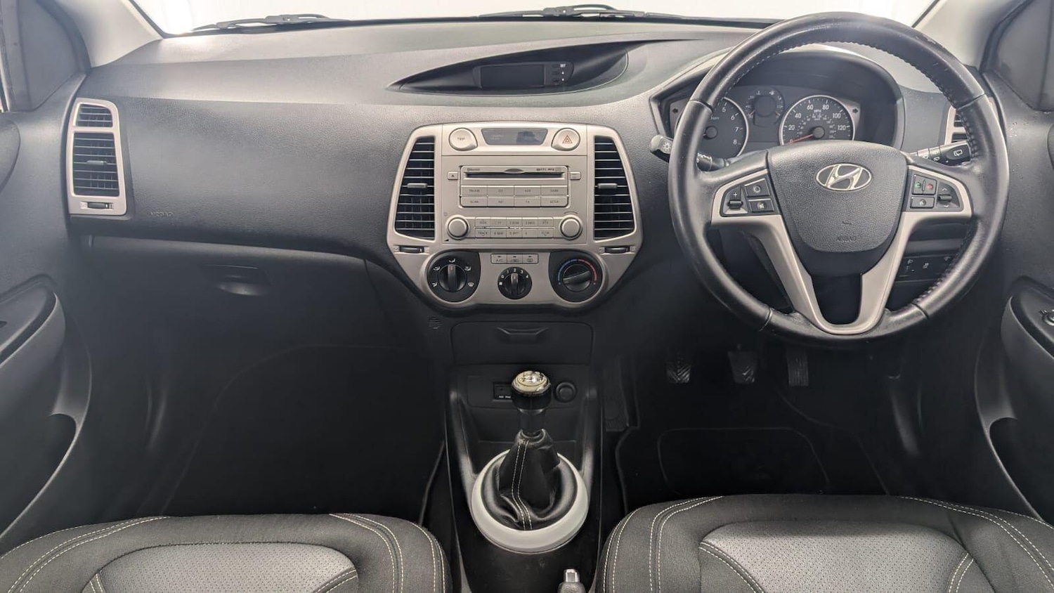 Used Hyundai i20 2011 for sale - 77278898: Photo 27