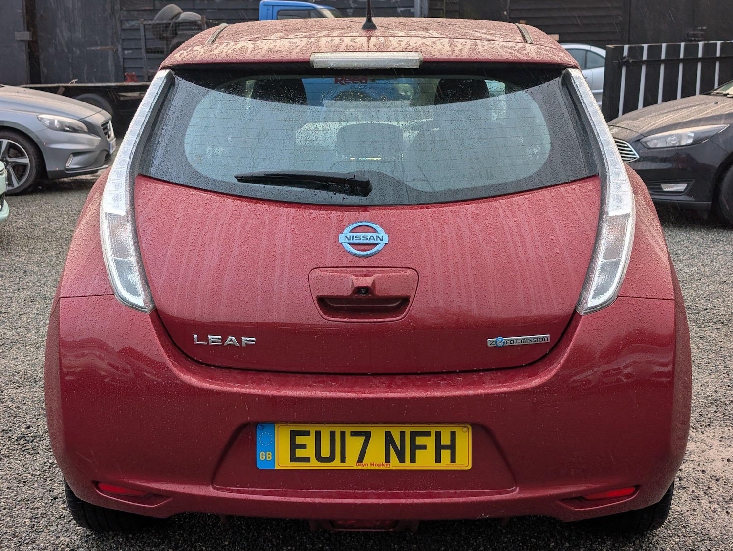 Used Nissan Leaf 2017 for sale - 77468975: Photo 2