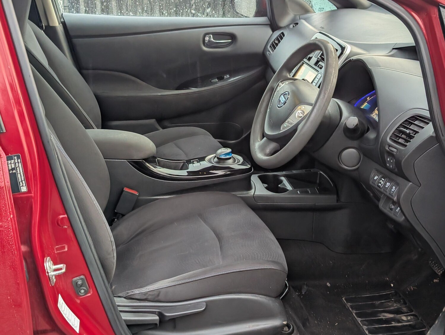 Used Nissan Leaf 2017 for sale - 77468975: Photo 25