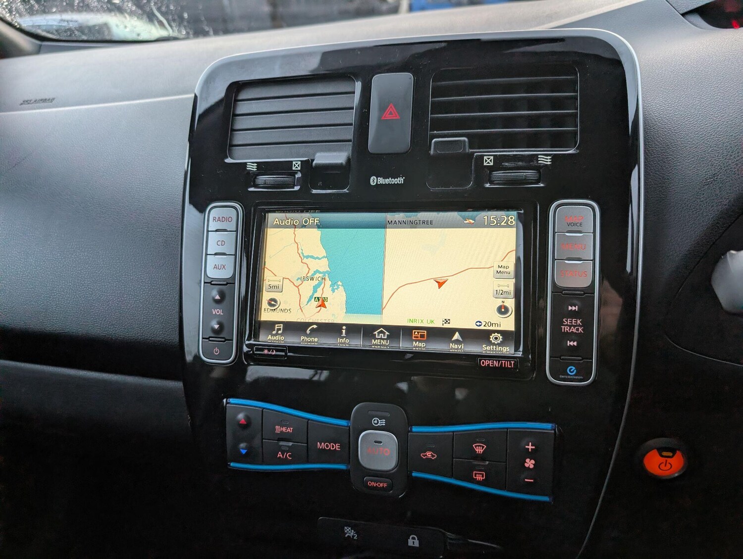 Used Nissan Leaf 2017 for sale - 77468975: Photo 29