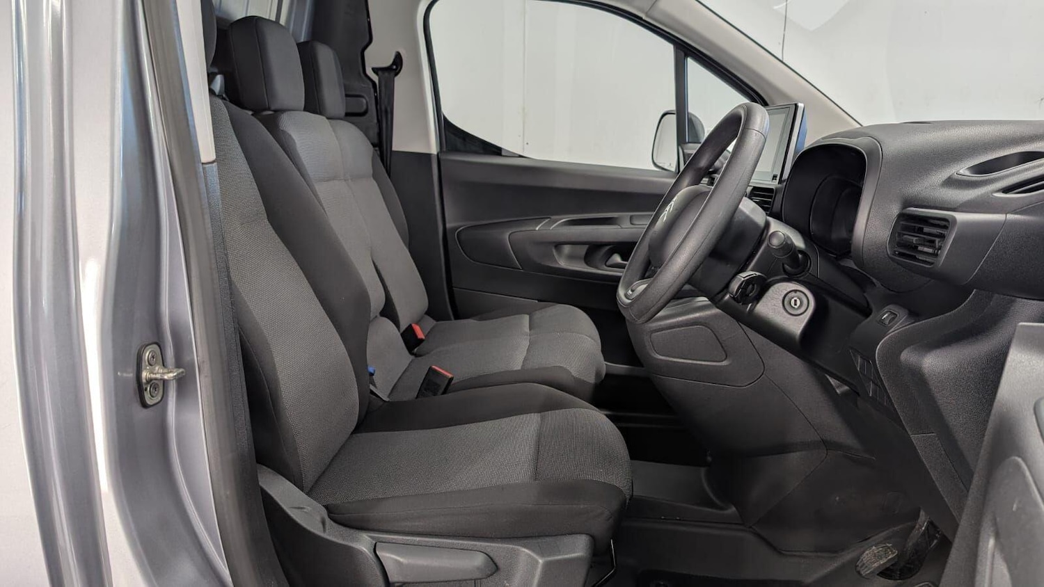 Used Citroen Berlingo 2020 for sale - 76935941: Photo 4