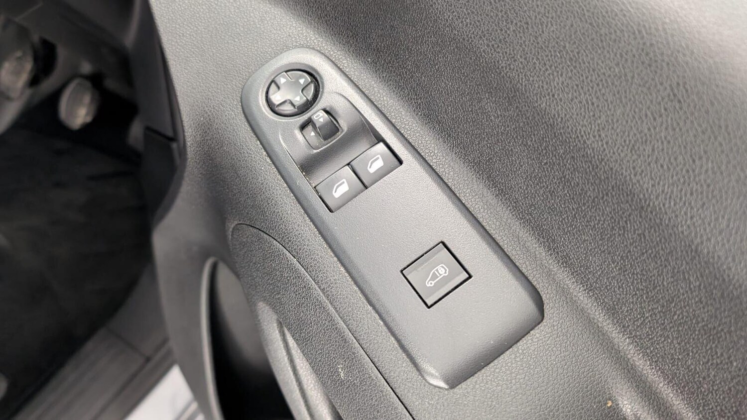 Used Citroen Berlingo 2020 for sale - 76935941: Photo 45