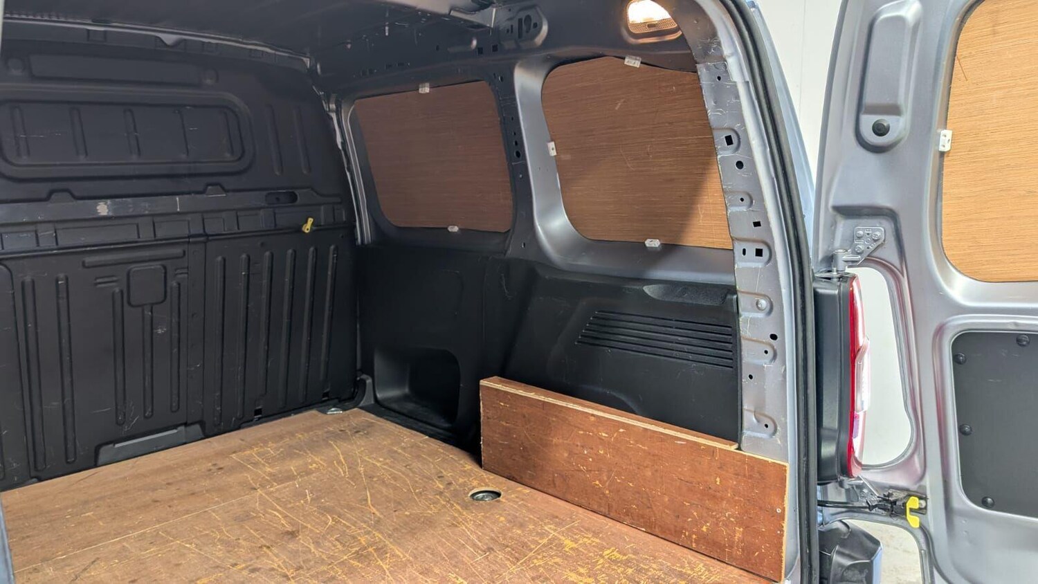 Used Citroen Berlingo 2020 for sale - 76935941: Photo 78