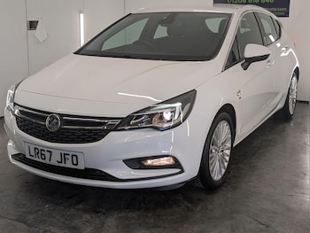 Vauxhall - Astra