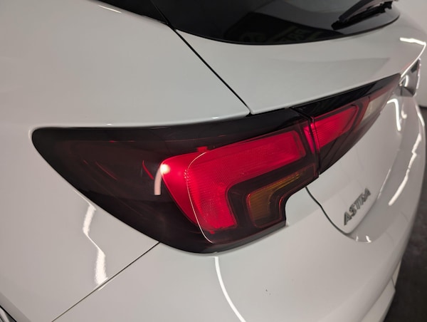 Used Vauxhall Astra 2017 for sale - 76094519: Photo 25