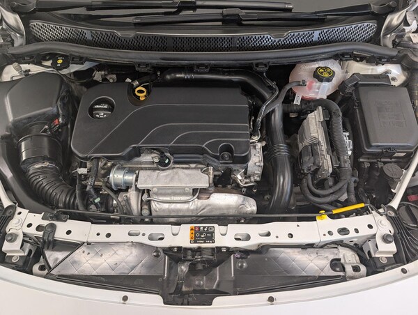 Used Vauxhall Astra 2017 for sale - 76094519: Photo 74
